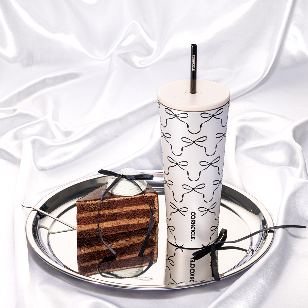cold-cup-j9 2a98a7269432--2224PBBC-lifestyle.png