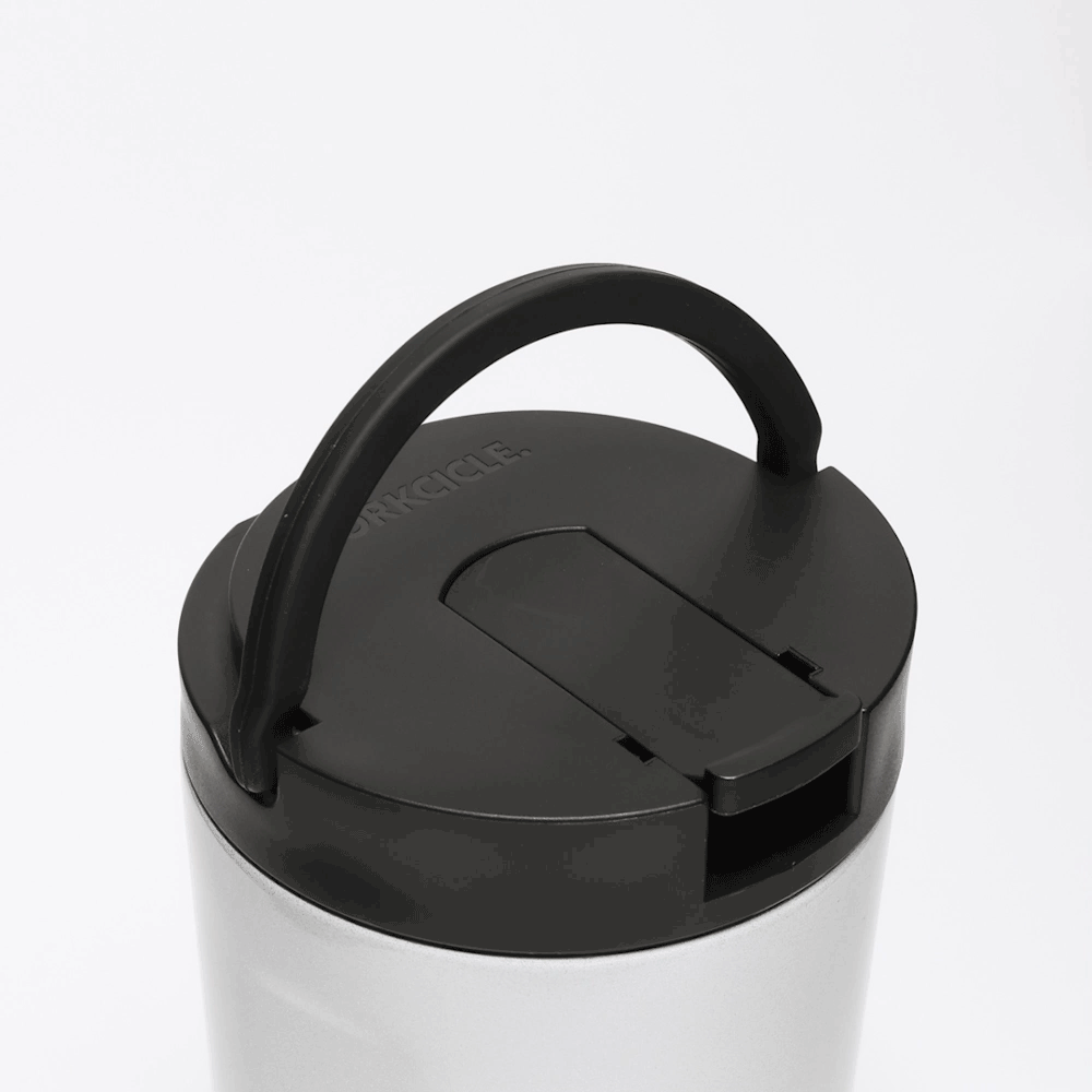 disney-kids-cup-m1 Kids_Cup_28_0906b7b6-4acf-4cb6-8c0d-d15f57c40b85.gif