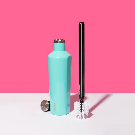bottle-brush-d4 accessories_bottlebrush_lifestyle.jpg